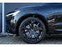 Volvo XC60 2.0 T6 Plug-in hybrid AWD Ultra Black Edition | Luchtvering | Stoelventilatie | Bowers & Wilkins Hifi | 360 Camera | Blis Blind Spot Info