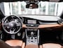 Alfa Romeo Giulia 2.0T Sprint | Veloce Interieur | Schakelflippers | Adaptive Cruise Control | Stoel- & stuurverwarming