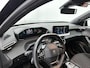 Peugeot e-2008 EV Style 50 kWh 136pk Automaat | Navigatie via Apple Carplay/Android Auto | Climate Control | Cruise Control | Parkeersensoren Achter | DAB Ontvanger |