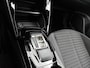 Peugeot e-2008 EV Style 50 kWh 136pk Automaat | Navigatie via Apple Carplay/Android Auto | Climate Control | Cruise Control | Parkeersensoren Achter | DAB Ontvanger |