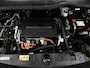 Peugeot e-2008 EV Style 50 kWh 136pk Automaat | Navigatie via Apple Carplay/Android Auto | Climate Control | Cruise Control | Parkeersensoren Achter | DAB Ontvanger |