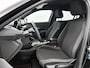 Peugeot e-2008 EV Style 50 kWh 136pk Automaat | Navigatie via Apple Carplay/Android Auto | Climate Control | Cruise Control | Parkeersensoren Achter | DAB Ontvanger |