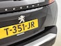 Peugeot e-2008 EV Style 50 kWh 136pk Automaat | Navigatie via Apple Carplay/Android Auto | Climate Control | Cruise Control | Parkeersensoren Achter | DAB Ontvanger |