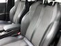 Peugeot 2008 1.2 GT 130pk Automaat | Navigatie | Climate Control | Cruise Control | Achteruitrijcamera | Dodehoekdetectie | 17" Lichtmetalen Velgen | LED | Apple Carplay/Android Auto |