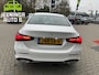 Mercedes-Benz A-klasse 180 AMG Line|Distronic|Pano|18"AMG-wielen|Camera|Stoelverwarming