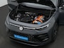 Volkswagen Tayron 1.5 TSI eHybrid 272 pk DSG R-Line Edition | Panoramadak | Adaptief onderstel | Achteruitrijcamera | Stuur-/stoelverwarming