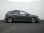 Volkswagen Golf 1.5 eTSI 150 pk DSG R-Line Business+ | Panoramadak | Trekhaak | IQ Light | Stuur-/stoelverwarming | Achteruitrijcamera