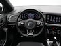 Volkswagen T-Roc 1.5 TSI 150 pk DSG Sport Business R / R-Line | Trekhaak | Stoelverwarming | Navigatie | Adaptive Cruise | Parkeersensoren voor/achter | Digital Cockpit Pro