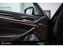 BMW 5-Serie Touring 540d xDrive High Executive | B&W audio | Adaptive | HUD | 360 camera | Carbon Black | Panoramadak | Stoelkoeling | LED |