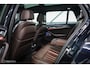BMW 5-Serie Touring 540d xDrive High Executive | B&W audio | Adaptive | HUD | 360 camera | Carbon Black | Panoramadak | Stoelkoeling | LED |