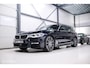 BMW 5-Serie Touring 540d xDrive High Executive | B&W audio | Adaptive | HUD | 360 camera | Carbon Black | Panoramadak | Stoelkoeling | LED |