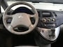 Mitsubishi Grandis 2.4-16V Intense - 6 persoons - Trekhaak - Cruise Control