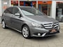 Mercedes-Benz B-klasse 180 Ambition Navigatie LM Leder/Stof Dealer Onderhouden