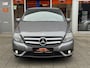 Mercedes-Benz B-klasse 180 Ambition Navigatie LM Leder/Stof Dealer Onderhouden