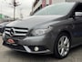 Mercedes-Benz B-klasse 180 Ambition Navigatie LM Leder/Stof Dealer Onderhouden