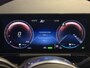 Mercedes-Benz GLA 250 e AMG Line | Panoramadak | Adaptieve cruise | Sfeerverlichting | Widescreen | Elektrische achterkep | Wegklapbare trekhaak | Dodehoekdetectie | 360 camera | Lane assist | Apple CarPlay | Navigatie | Dealeronderhouden