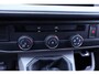 Volkswagen Transporter L2H1 | Black & White | 2.0 TDI 110pk |18"LM VELGEN | Navigatie | Betimmering | Trekhaak | Cruise control |