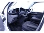 Volkswagen Transporter L2H1 | Black & White | 2.0 TDI 110pk |18"LM VELGEN | Navigatie | Betimmering | Trekhaak | Cruise control |