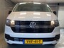Volkswagen Transporter L2H1 | Black & White | 2.0 TDI 110pk |18"LM VELGEN | Navigatie | Betimmering | Trekhaak | Cruise control |