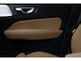 Volvo V60 T6 PLUG-IN HYBRID AWD ULTRA DARK *VOL!* -PANO.DAK|BOWERS&WILKINS|GEVENT.LEDER+MASSAGE|360°CAM|PRIVACY.GLAS|BLACK.BADGE|19"