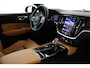 Volvo V60 T6 PLUG-IN HYBRID AWD ULTRA DARK *VOL!* -PANO.DAK|BOWERS&WILKINS|GEVENT.LEDER+MASSAGE|360°CAM|PRIVACY.GLAS|BLACK.BADGE|19"