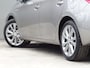 Toyota Auris 1.8 Hybrid Lease * PANORAMADAK * DEALER ONDERH. !!