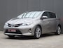 Toyota Auris 1.8 Hybrid Lease * PANORAMADAK * DEALER ONDERH. !!