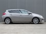 Toyota Auris 1.8 Hybrid Lease * PANORAMADAK * DEALER ONDERH. !!