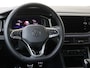 Volkswagen Polo R-Line Edition | 'App-Connect' draadloze smartphone integratie | Achterlichten LED | Afstandscontrolesysteem (Front Assist)