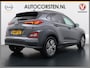 Hyundai Kona Electric EV Premium 64kWh Leer SOH 100% Warmtepomp Krell®-Premium Audio Stoelverwarming+Koeling Camera Apple Carplay Android Auto Head-Up Display Stuurverwarming Elek.Stoelen Blind Spot Lane Assist VESS 1e Eigenaar Origineel Nederlandse Auto 45.000,-nieuw