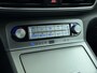 Hyundai Kona Electric EV Premium 64kWh Leer SOH 100% Warmtepomp Krell®-Premium Audio Stoelverwarming+Koeling Camera Apple Carplay Android Auto Head-Up Display Stuurverwarming Elek.Stoelen Blind Spot Lane Assist VESS 1e Eigenaar Origineel Nederlandse Auto 45.000,-nieuw