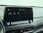 Hyundai Kona Electric EV Premium 64kWh Leer SOH 100% Warmtepomp Krell®-Premium Audio Stoelverwarming+Koeling Camera Apple Carplay Android Auto Head-Up Display Stuurverwarming Elek.Stoelen Blind Spot Lane Assist VESS 1e Eigenaar Origineel Nederlandse Auto 45.000,-nieuw
