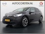 Volkswagen ID.3 First Plus 58 kWh SOH 96% Adap.Cruise Matrix led 19"lm Stoel-verwarmd Navi-Pro Camera Apple Carplay Ecc Auto Lmv DAB Keyless Advanced Led-a-licht dynamisch Zwarte Hemel Origineel Nederlandse Auto € 44.000 nieuw !