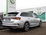 Skoda Octavia Combi 1.4 TSI 245pk RS iV PHEV Business | 1.500kg trekgewicht! | Head-up display | Dodehoeksensoren | Achteruitrijcamera | Cruise control | LED Matrix | Stoelverwarming |