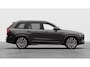 Volvo XC90 2.0 T8 Plug-in hybrid AWD Ultra Dark Excecutive Edition | Actieve luchtvering met FOUR-C | Bowers en Wilkins Audiosysteem | 22" 7-dubbelspaaks Glossy Black Diamond Cut | Extra getint glas | Voorstoelen met massagefunctie |  Trekhaak, inklapbaar