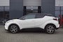 Toyota C-HR 1.8 Hybrid Executive / Bi-Color / Leer /Navi / Camera / JBL/ 18 Inch LM / Stoelverwarming