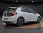 Volkswagen ID.3 Pro 58 kWh | Camera | Navigatie | Head Up | Stuurverwarming | ACC |