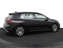Volkswagen Golf 1.4 eHybrid Style - Adaptive Cruise - Stoel/Stuurverwarming - DAB - Navigatie - Apple Carplay/Android Auto - Trekhaak 12 maanden Bovag Garantie