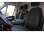 Citroën Jumper 2.2 BlueHDi 120PK L2H2 3.0t 3-ZITS | APPLE CARPLAY/ANDROID AUTO | PARK SENSOREN | CRUISE | AIRCO | TREKHAAK | ALL SEASON BANDEN |