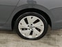 Volkswagen Golf Variant 1.5 eTSI 150pk Automaat Style | Winter- en Assistentiepakket | Matrix LED | CarPlay | Navi | Camera | 17"