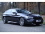 BMW 5-Serie 540i High Executive M-Sport | HUD | Keyless | Hifi | elktr. trekhaak | Navi Pro | Adap onderstel | Soft close | Comfort stoel + memory | Driving asssistent | Etc.