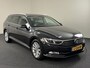 Volkswagen Passat Variant 1.5 TSI Highline Business R RIJKLAAR! Afn. Trekhaak / Carplay / Navi / PDC / Camera