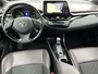 Toyota C-HR 1.8 Hybrid Executive | Stoelverwarming | Navigatie | 18 inch LM-velgen | Bluetooth |