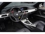 BMW 3-Serie Cabrio 325i Executive 218pk 6 cilinder, Automaat