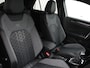 Volkswagen T-Roc 1.5 TSI R-Line | Trekhaak | Navigatie | Camera | Stoelverwarming | Elekt. Achterklep | 18" |