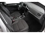 Volkswagen E-Golf Edition Navigatie  Climate Control  Adaptive Cruise Control  Camera  Parkeer sensoren  17" Lichtmetalen Velgen