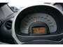 Daihatsu Sirion 2 1.3-16V COMFORT 5 DEURS MET AIRCO 4X ZGAN ALL SEASON BANDEN 4X ELECTR.RAMEN/SPIEGELS RADIO CD LICHTMETALEN VELGEN CENTRALE VERGRENDELING