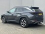 Hyundai Tucson 1.6 T-GDI PHEV Premium 4WD / Trekhaak (Trekgewicht 1.350kg) / 360° Camera / Adaptieve Cruise Control / Stuur- en Stoelverwarming voor en achter / Stoelverkoeling / Apple Carplay & Android Auto / Keyless Entry & Start / Navigatie full map / Elektrisch Verstelbare Voorstoelen met geheugenset Bestuurdersstoel / Elektrische Achterklep