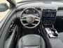 Hyundai Tucson 1.6 T-GDI PHEV Premium 4WD / Trekhaak (Trekgewicht 1.350kg) / 360° Camera / Adaptieve Cruise Control / Stuur- en Stoelverwarming voor en achter / Stoelverkoeling / Apple Carplay & Android Auto / Keyless Entry & Start / Navigatie full map / Elektrisch Verstelbare Voorstoelen met geheugenset Bestuurdersstoel / Elektrische Achterklep