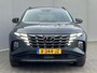 Hyundai Tucson 1.6 T-GDI PHEV Premium 4WD / Trekhaak (Trekgewicht 1.350kg) / 360° Camera / Adaptieve Cruise Control / Stuur- en Stoelverwarming voor en achter / Stoelverkoeling / Apple Carplay & Android Auto / Keyless Entry & Start / Navigatie full map / Elektrisch Verstelbare Voorstoelen met geheugenset Bestuurdersstoel / Elektrische Achterklep